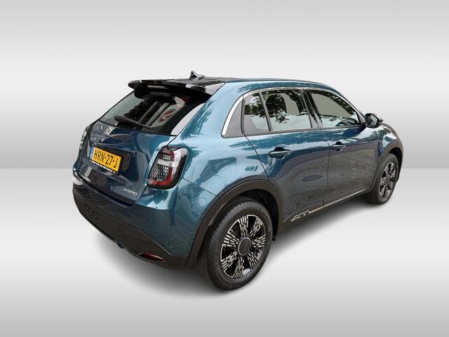 Fiat 600 1.2 Hybrid Urban | stoelverwarming | automaat | applecarplay/android auto | 17 inch velgen |