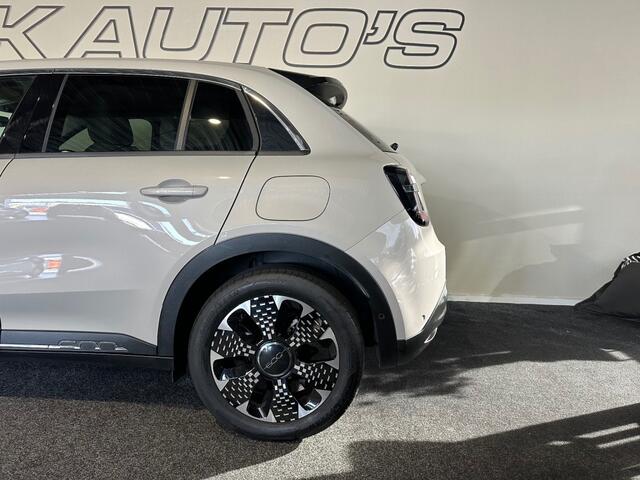 Fiat 600 1.2 HYBRID LA PRIMA l NAP l ELEK KOFFER l MEMORY l CAMERA l LED l CARPLAY l