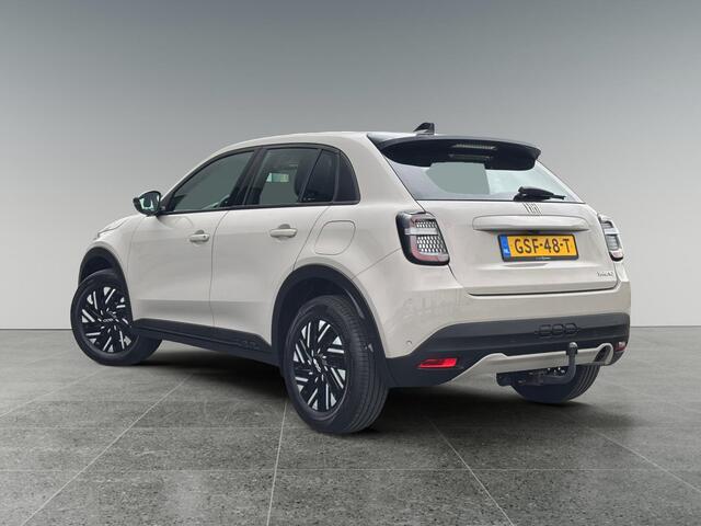 Fiat 600 Urban 1.2 Hybrid 110pk e-DSC6 | CAMERA | AFN. TREKHAAK | DODEHOEKBEW. | DAB+ | APPLE CARPLAY / ANDROID AUTO |