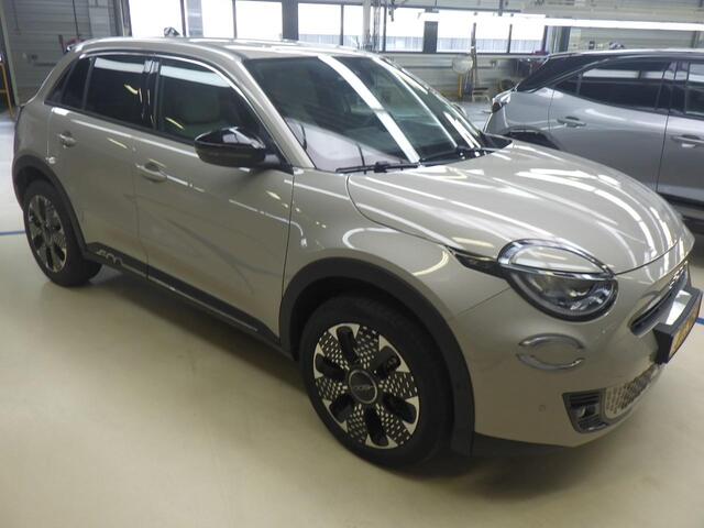 Fiat 600 1.2 Hybrid La Prima
