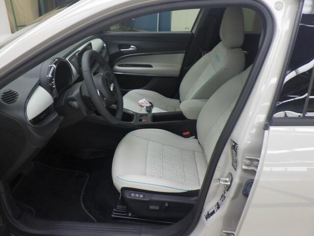 Fiat 600 1.2 Hybrid La Prima