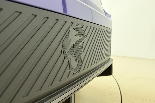 Fiat Abarth 600e Scorpionissima 54 kWh | Sabelt kuipstoelen | Sper differentieel | Sound Box | 20'' lichtmetalen velgen | Alcantara sportstuur | Zwarte hemelbekleding