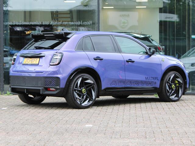 Fiat Abarth 600e Scorpionissima 54 kWh | Navi / Alcantara / Camera