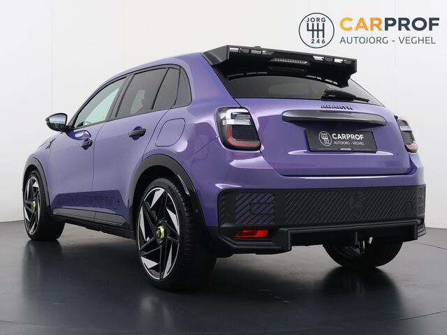 Fiat Abarth 600E Scorpionissima 54 kWh Navigatie |SOH 97% | Camera | Cruise | LMV |