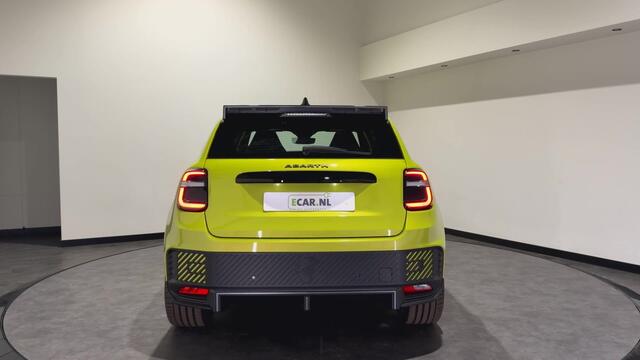 Fiat Abarth 600e Turismo 54 kWh | Acid Green