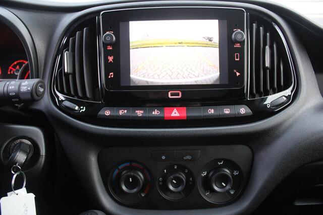 Fiat DOBLO Cargo 1.6 MJ L1H1 S Trekking | Airco | Cruise | DAB | Bluetooth | Camera | 3 zits |