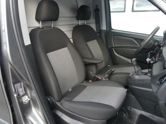 Fiat DOBLO Cargo 1.3 MJ EURO 6 - Airco - Cruise - Navi - ¤ 9.900,- Excl.