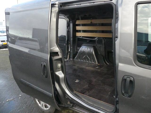 Fiat DOBLO Cargo 1.3 MJ EURO 6 - Airco - Cruise - Navi - ¤ 9.900,- Excl.