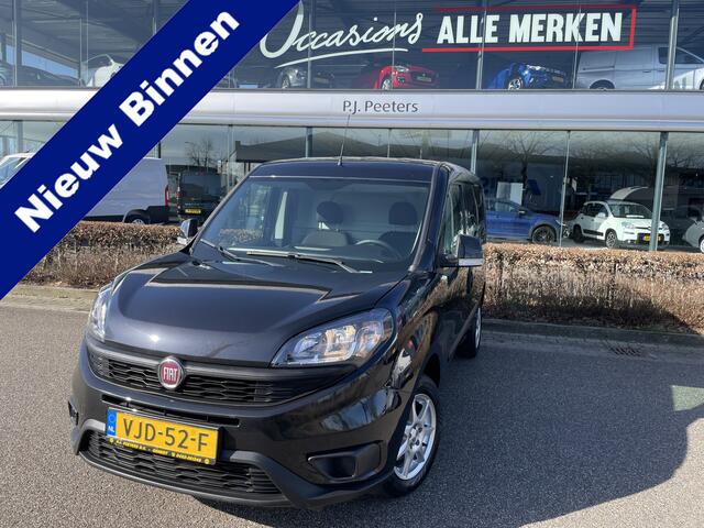 Fiat DOBLO Cargo 1.3 MJ L1H1 SX Cruise control - Zijschuifdeur rechts - tussenschot volledig - Lederen stuurwiel - Parkeersensoren achter - navigatie - radio - Airco