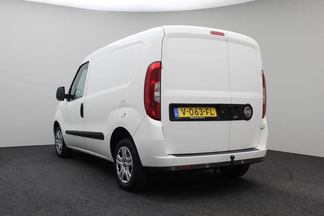 Fiat DOBLO Cargo 1.3 MJ L1H1 SX 2017 | Trekhaak | Navigatie | Spraakbediening | DAB Radio | Parkeersensoren | Stuurwiel Bediening | Nationale Autopas
