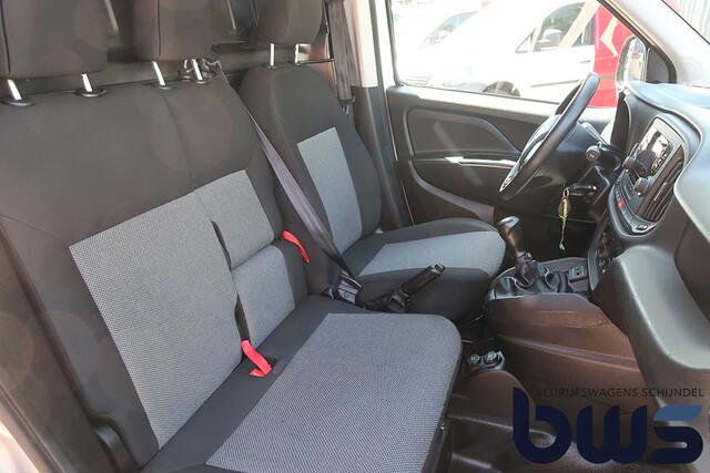 Fiat DOBLO Cargo 1.3 MJ L1H1 Actual Airco / 3-zits / Schuifdeur / Trekhaak / pdc