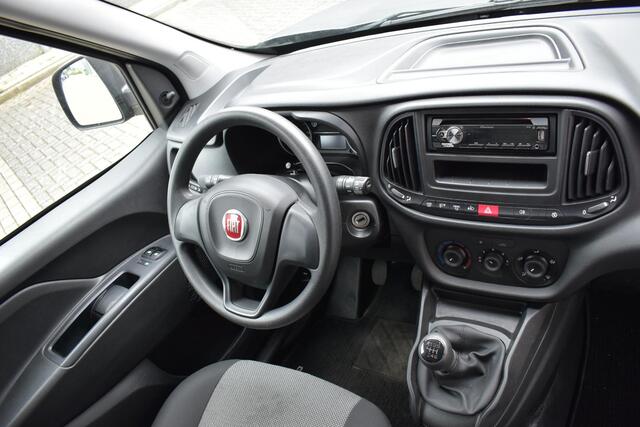 Fiat DOBLO Cargo 1.6 MJ L1H1 23.000KM NAP | Metallic grijs | Betimmerd | Airco | Garantie