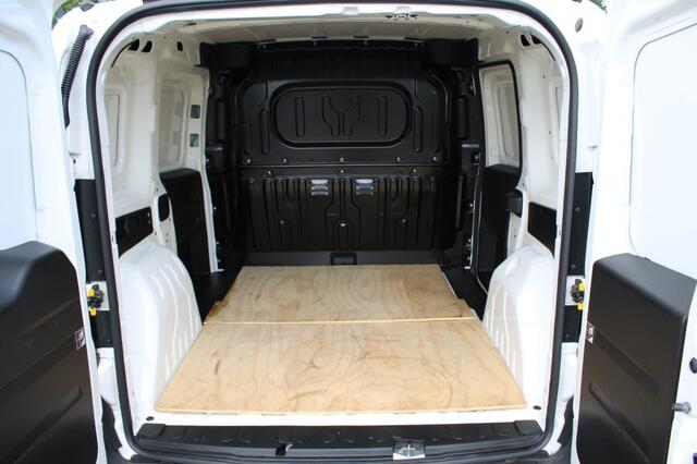 Fiat DOBLO 1.6 MJ 105pk L1H1 airco/cruise/Euro 6