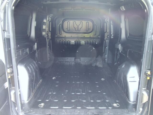 Fiat DOBLO Cargo 1.3 MJ L2H1 Maxi SX - Airco - Navigatie