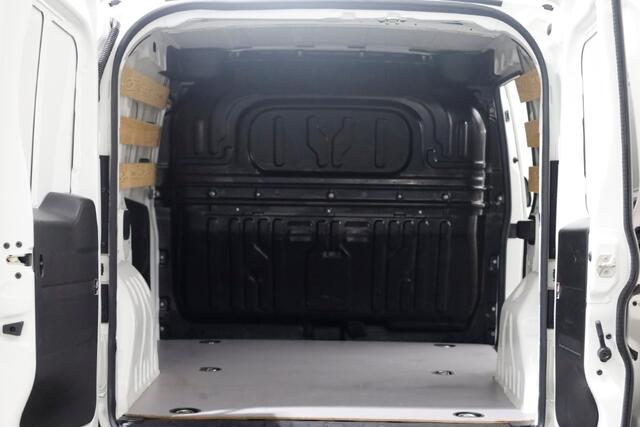 Fiat DOBLO Cargo 1.6 MultiJet 105pk L1H1 Airco/3 Persoons 03-2022