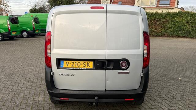 Fiat DOBLO 1.6 MJ 77KW 105PK MARGE AUTO 3 ZITS BIJRIJDERSBANK AIRCO/ NAVIGATIE/ CRUISE CONTROL