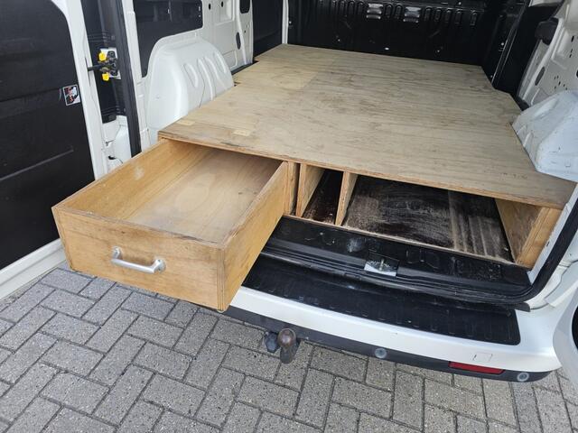 Fiat DOBLO Cargo 1.6 MJ L2H1 | Trekhaak | Navigatie | Inbraak beveiliging