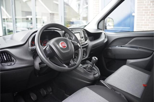 Fiat DOBLO Cargo 1.4 T-Jet 120PK, AIRCO, 3-ZITS, BTW-VRIJ / MARGE
