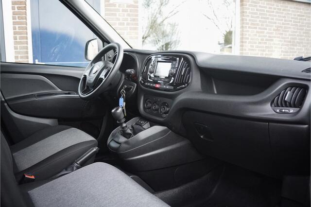 Fiat DOBLO Cargo 1.4 T-Jet 120PK, AIRCO, 3-ZITS, BTW-VRIJ / MARGE