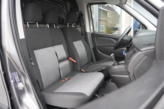 Fiat DOBLO Cargo 1.4 T-Jet 120PK, AIRCO, 3-ZITS, BTW-VRIJ / MARGE