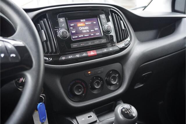 Fiat DOBLO Cargo 1.4 T-Jet 120PK, AIRCO, 3-ZITS, BTW-VRIJ / MARGE