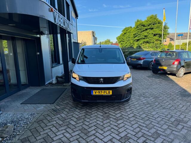 Fiat DOBLO L2 Lang 1.5 BlueHdi 102PK 3-pers, Navi, 2x Schuifdeur, Cruisecntrl, PDC, NIEUWSTAAT!