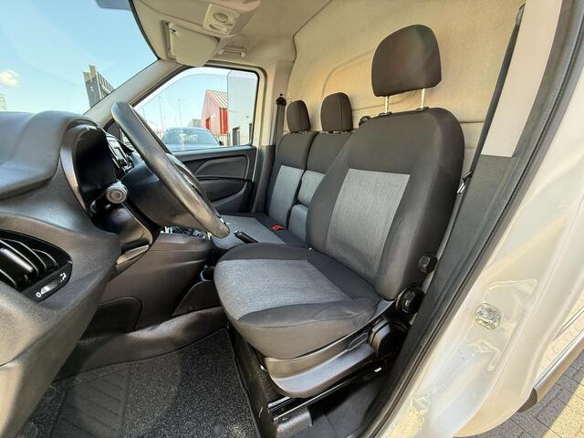 Fiat DOBLO Cargo FIAT DOBLO 1.4 T-Jet 120PK BENZINE MAXI EURO-6 3-zitplaatsen EURO-6
