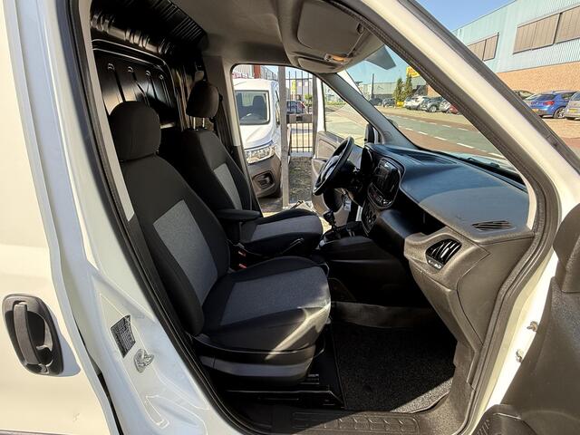 Fiat DOBLO Cargo 1.6 MJ L1H1 S Basis