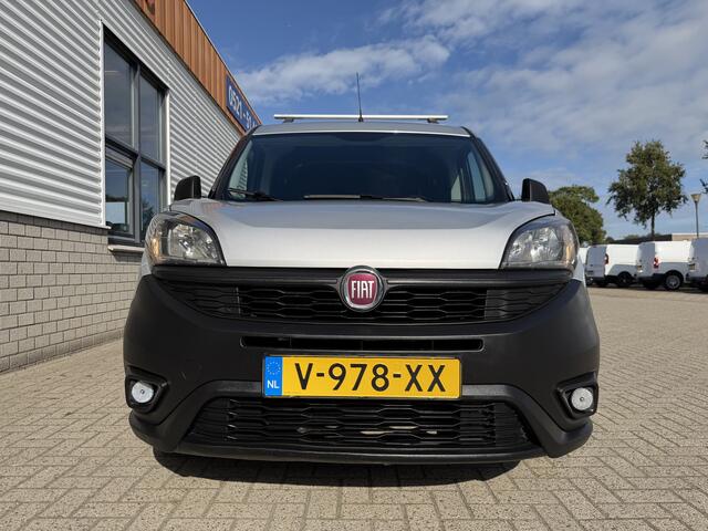Fiat DOBLO Cargo 1.3 MJ L1H1 Actual / vaste prijs rijklaar € 6950 ex btw / lease vanaf € 117 / euro 6 / bpm vrij / airco / trekhaak / schuifdeur / zilver metallic !