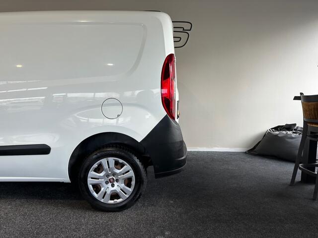 Fiat DOBLO 1.6 MJ L1H1 l NAP l AIRCO l CRUISE l ZIJDEUR l NAVI l