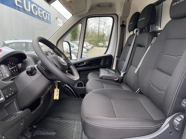 Fiat DUCATO 35 2.2D 180pk L2H2 Automaat | VOORRAAD | Snel leverbaar | Verzwaarde vering | Luxe tussenwand | Comfort bestuurderstoel | All season banden | Bluetooth | Airco