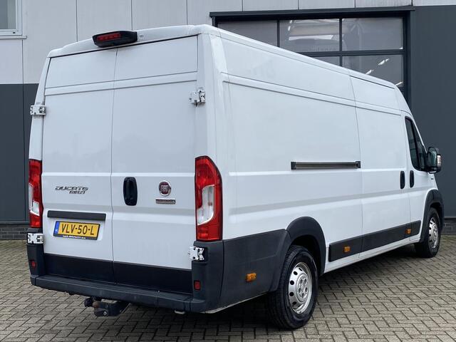 Fiat DUCATO 35 2.3 MultiJet L3H2 | Trekhaak | Navigatie | Achteruitrijcamera | Automatische Airco | Cruise Control | 3 Zitplaatsen