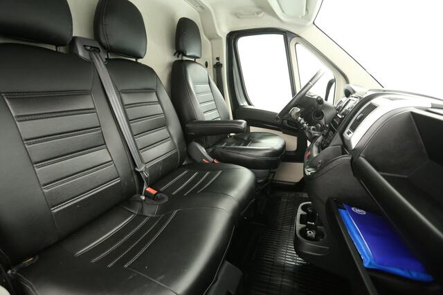 Fiat DUCATO 2.3 MultiJet L2H1 Airco Cruise Camera Trekhaak Navigatie PDC 3 Persoons 15"LMV Elektrpakket