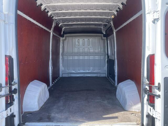 Fiat DUCATO 33 2.3 MultiJet L3H2 130 PK | Handgeschakeld | 3-Zits | Betimmering | Camera | Navigatie | Airco | Cruise Control | Licht metalen velgen | 1e eigenaar |