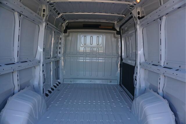 Fiat DUCATO 35 2.2 180PK L2H2 10" Navi, Cruise, Climate, Camera, Digitale Cockpit, Blis!! NR. 961