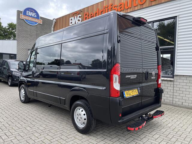 Fiat DUCATO 35H 2.3 MultiJet 140pk L2H2 DC 6 persoons / vaste prijs rijklaar ¤ 25.950 ex btw / lease vanaf ¤ 424 / cruise en climate control / camera / trekhaak 3000 kg !