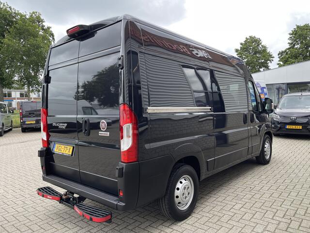Fiat DUCATO 35H 2.3 MultiJet 140pk L2H2 DC 6 persoons / vaste prijs rijklaar ¤ 25.950 ex btw / lease vanaf ¤ 424 / cruise en climate control / camera / trekhaak 3000 kg !