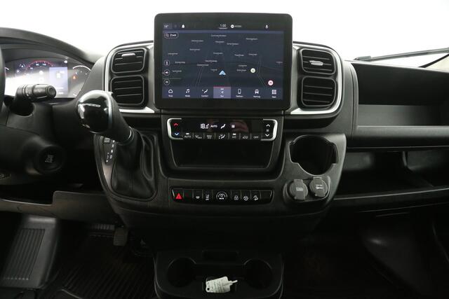 Fiat DUCATO 33 2.2 MultiJet L3H2 161PK Automaat Airco Camera Carplay Navigatie 3 Persoons Trekhaak