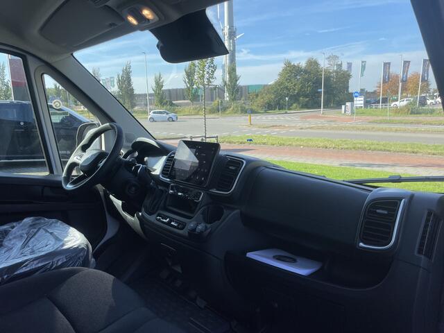 Fiat DUCATO 2.2 MultiJet 140 S&S L2H2 3.5t Automaat | Trekhaak | 10 inch/apple carplay | Voorruitverwarming | Webasto standkachel |