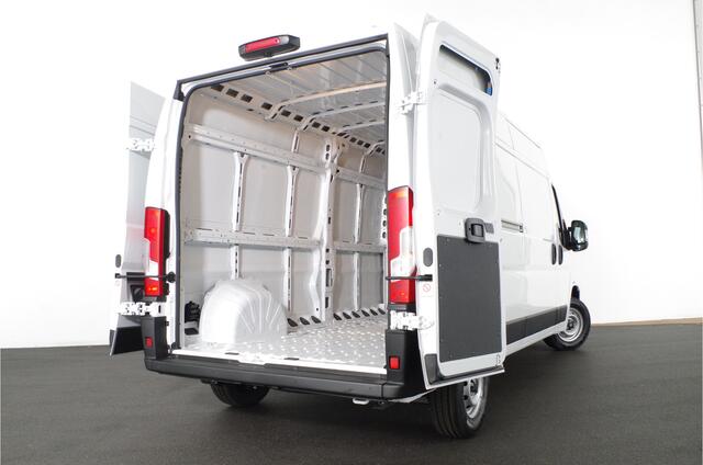 Fiat DUCATO 2.2 MultiJet 140 S&S L3H2 3.5t Camera / Cruise / 270° deuren | Operational lease ook mogelijk!