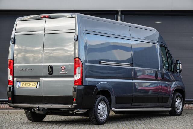 Fiat DUCATO L3H2 2.3 MultiJet 131Pk | 33 | Stoel-Bank | Achteruitrijcamera | Trekhaak | Sidebars | Slate Grey