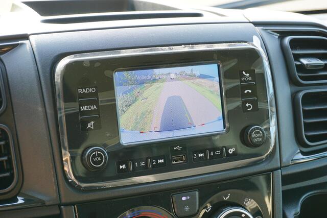 Fiat DUCATO 2.2 MultiJet 140 L3H2 3.5t |Automaat |140 pk |Betimmering |Nieuw |Camera |Cruise |Airco |Verzwaard |Bluetooth media en telefonie |DAB radio |Parkeersensoren |3500 KG verzwaard