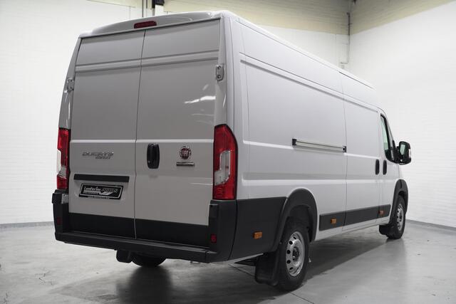 Fiat DUCATO 2.2 MultiJet 140 pk L4H2 Airco, va 419,- p/mnd Airco, BPM vrij, Cruise control, DAB+, PDC achter, 3-Zits, Nieuw