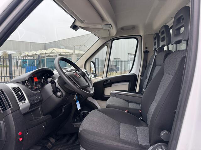 Fiat DUCATO 35 2.3 MultiJet Bakwagen Met Laadklep/Meubelbak/Cruise control