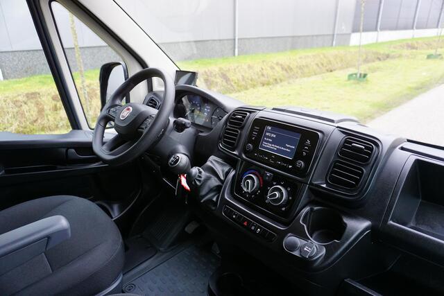 Fiat DUCATO 35H 2.2 MultiJet L4H2 in topstaat |1e eigenaar |Camera |Cruise control |Parkeersensoren |Betimmering |3500KG |Airco |BPM voordeel! |Mistlampen |Mooie camperbasis