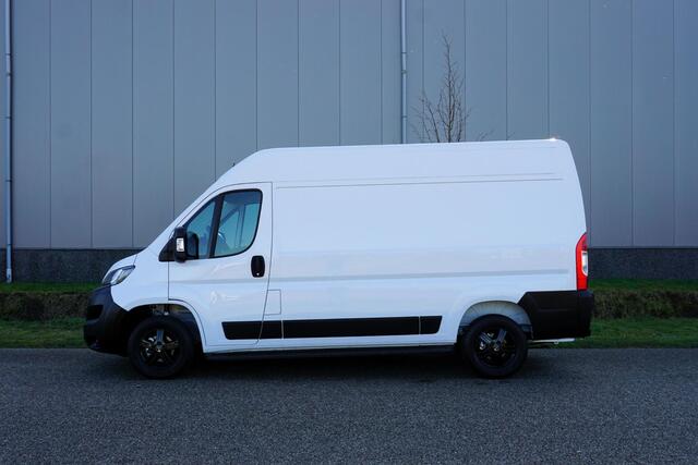 Fiat DUCATO 35 2.2 MultiJet L2H2 Nieuwstaat |BPM vrij! |140 pk |3500 KG |Luxe uitvoering |Camera |Cruise |Navi |Groot scherm |2e airbag |Reservewiel |Climate control