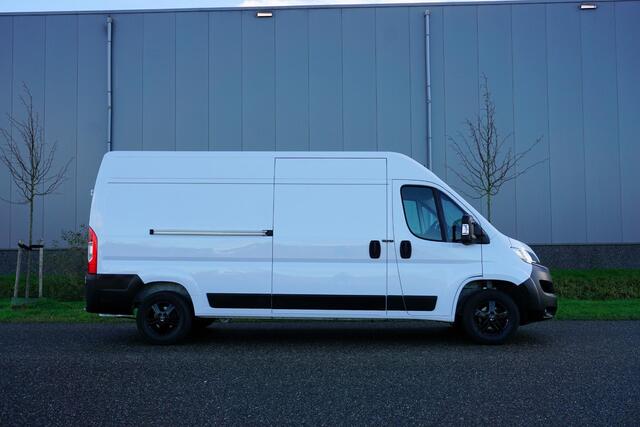 Fiat DUCATO 35 2.2 MultiJet L3H2 140 pk |Camera |Cruise |Navi |Climate control |BPM vrij voor ondernemers! |Nieuwstaat |3500 KG |EURO6