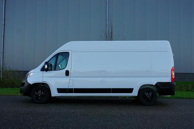 Fiat DUCATO 35 2.2 MultiJet L3H2 140 pk |Camera |Cruise |Navi |Climate control |BPM vrij voor ondernemers! |Nieuwstaat |3500 KG |EURO6