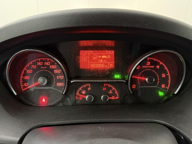 Fiat DUCATO 140PK Bakwagen+Laadklep | Trekhaak 3000Kg | Zijdeur | Dakspoiler | Navigatie | Camera | Airco | Cruise | 3-Zits