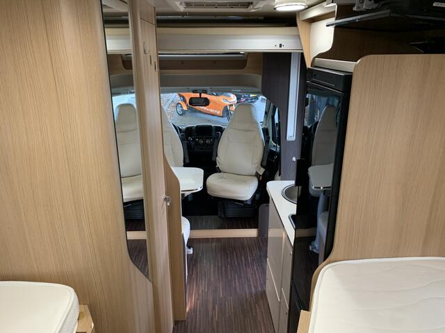 Fiat DUCATO Mc Louis Sovereign 439G 140PK lengte bedden met hefbed
